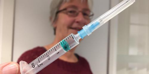 Tid for vaksine, sier ledende helsesykepleier Oddrun Hoset